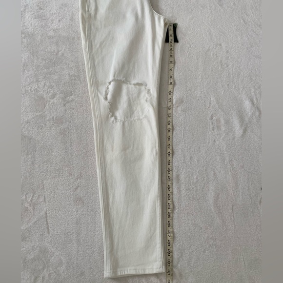 Hollister Jeans Size 28W/29L Color White - Picture 4 of 6